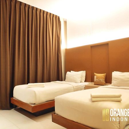 Os Hotel Airport Batam Экстерьер фото